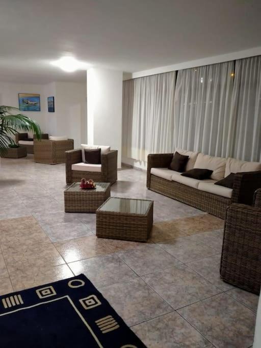 Apartamento Con Vistas Al Mar Arona  Exterior foto